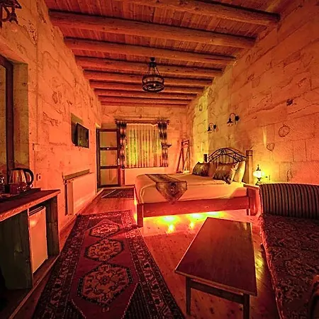 Farmer Cave House 3* Urgup